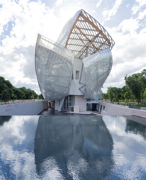 louis vuitton gallery|fondation louis vuitton exhibition.